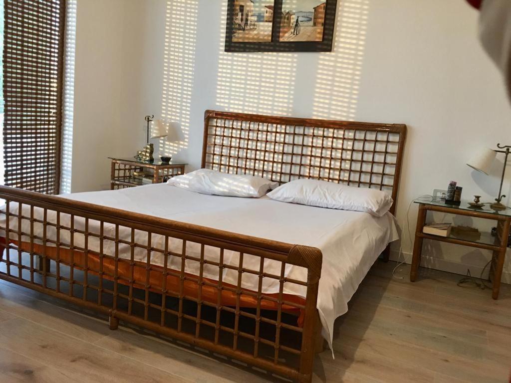 Rahoni Park & Suites Dhërmi 外观 照片