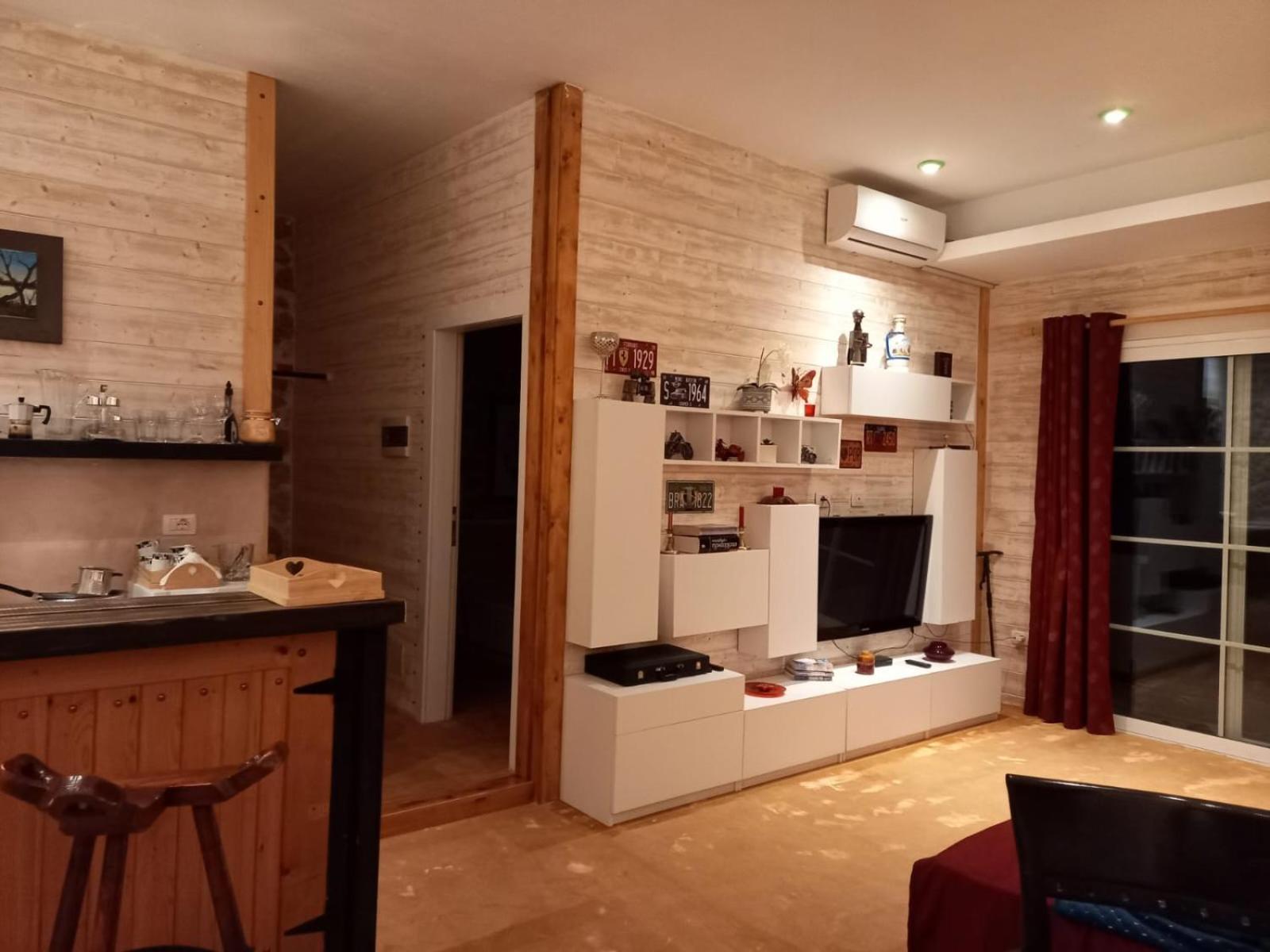 Rahoni Park & Suites Dhërmi 外观 照片