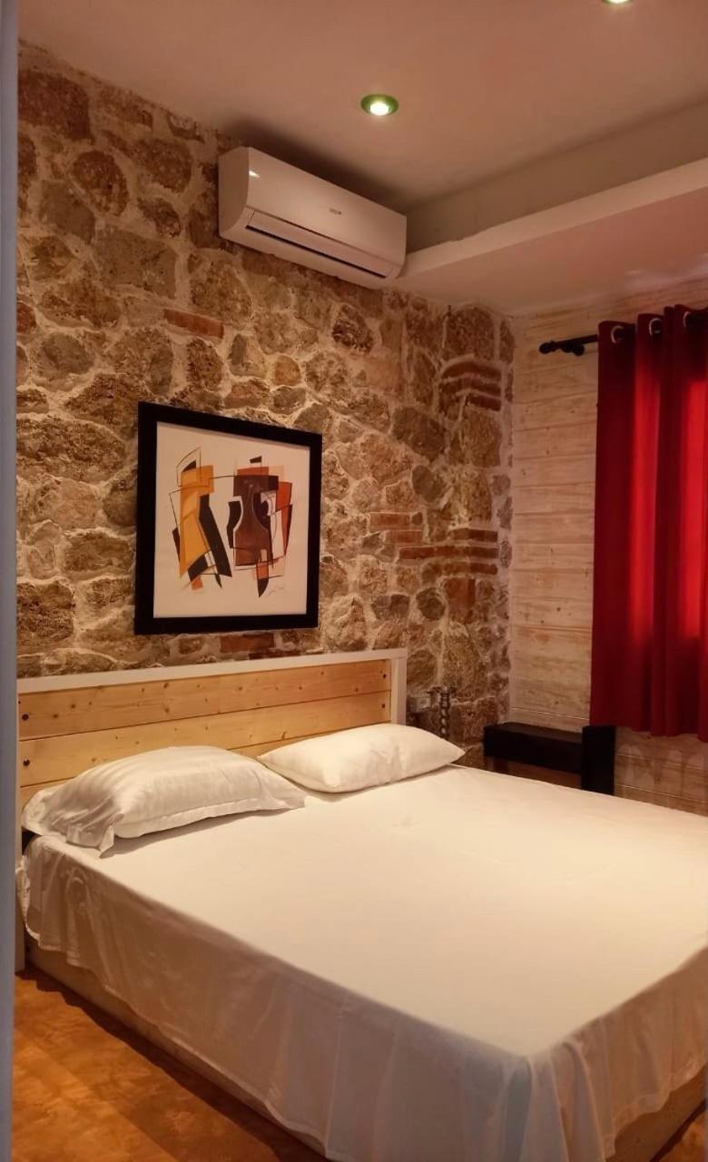 Rahoni Park & Suites Dhërmi 外观 照片
